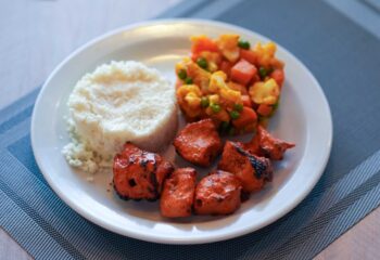 Chicken Tikka with Cauliflower Rice and Indian Vegetables