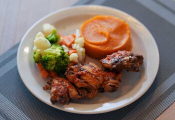 Peri Peri  Boneless Thigh with Sweet Potato Mash and Vegetables